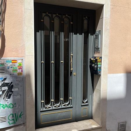 마드리드 Piso En Valdeacederas 아파트 외부 사진