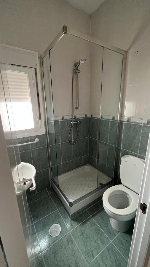 마드리드 Piso En Valdeacederas 아파트 외부 사진