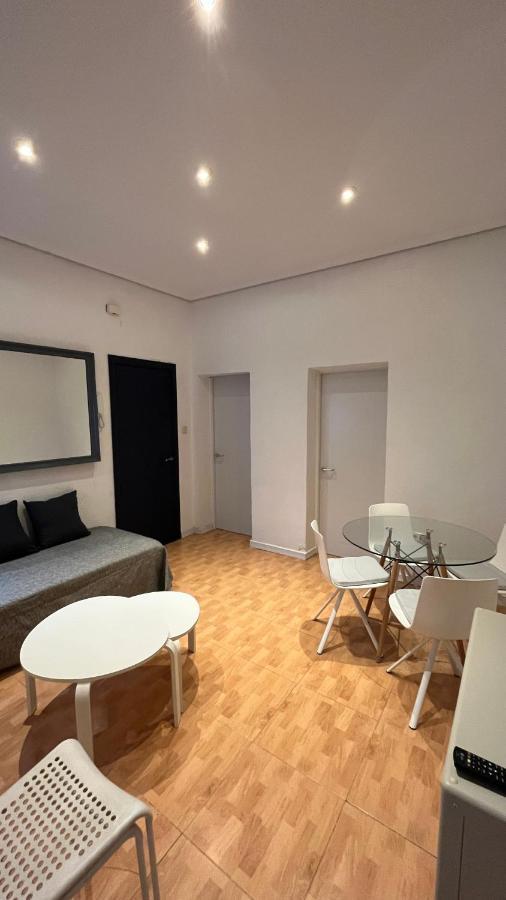 마드리드 Piso En Valdeacederas 아파트 외부 사진